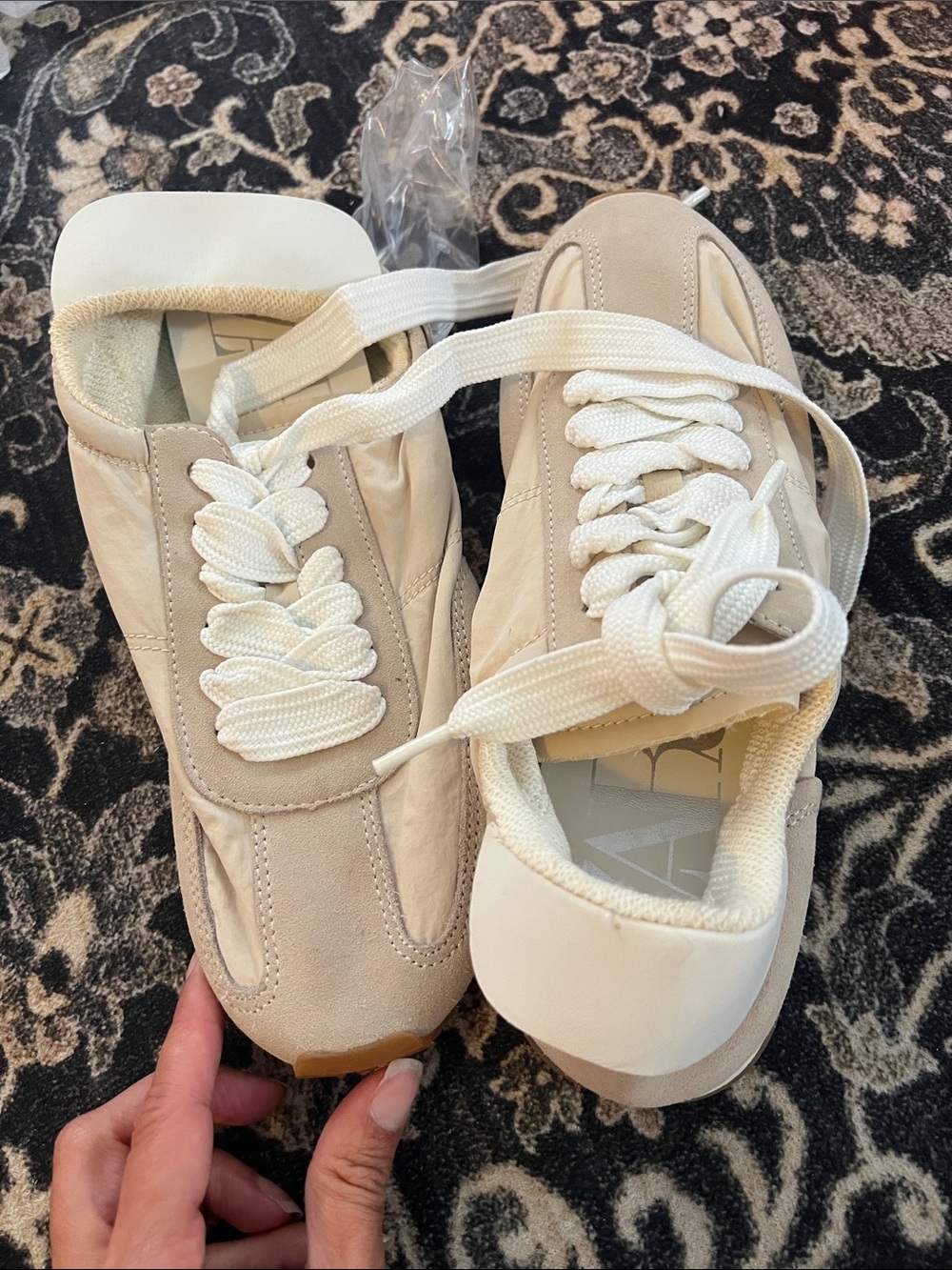 Zara Flat Pack Sneakers Women’s Size EU 39 in Taupe Beige Cream